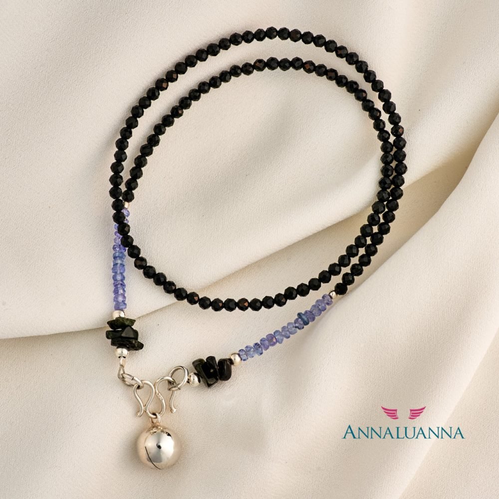 annaluanna joyas Collar Mini Llamador Tanzanita Secreto de Noche