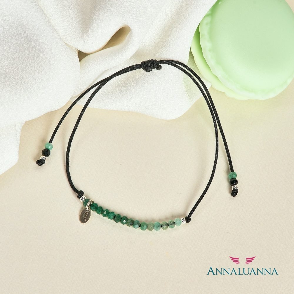 pulsera hilo esmeralda