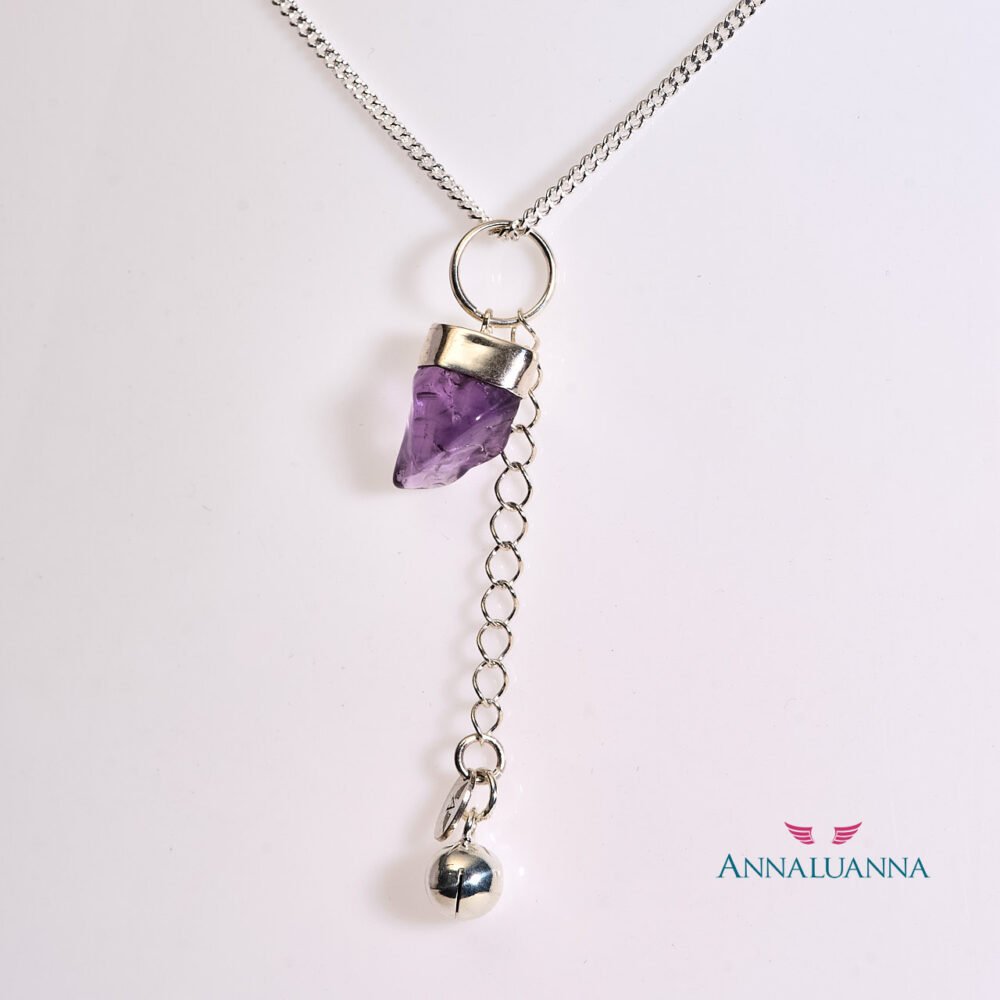 collar con amatista y mini llamador de ángeles en plata 925