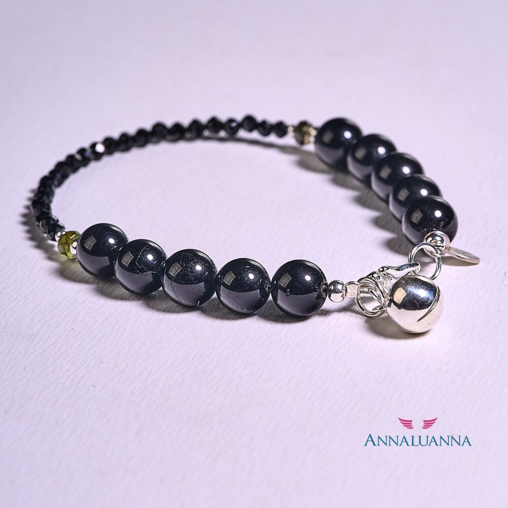 pulsera con turmalina negra y llamador de ángeles con plata 925