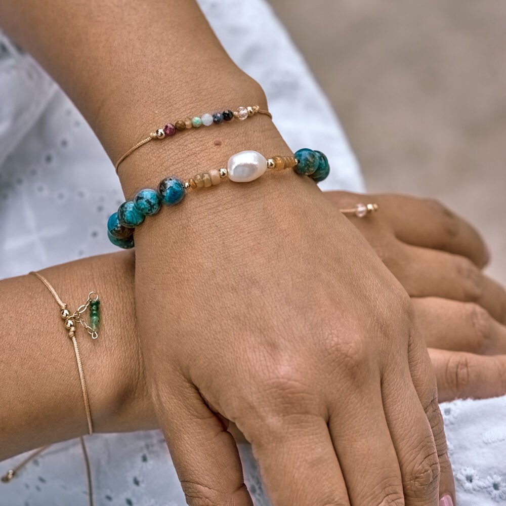 pulsera crisocola peruana con ópalo de fuego y perla cultivada con gold filled 14K