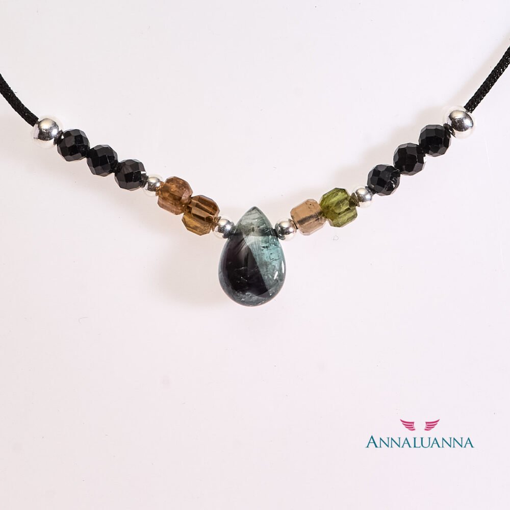 Collar choker hilo Turmalina gotita con plata 925