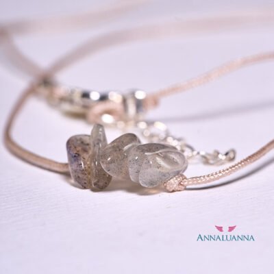 choker con labradorita, hilo y plata 925 hecho a mano con cadena autorregulable