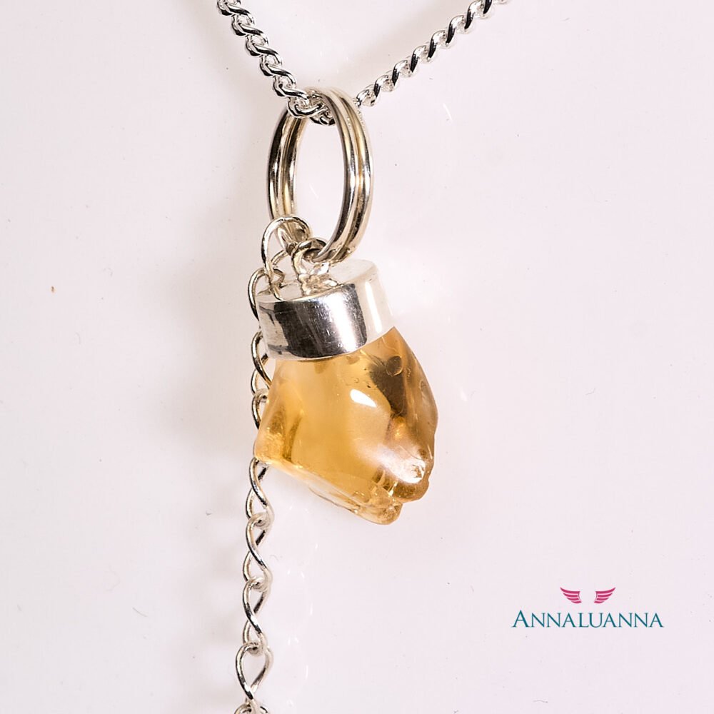 collar con citrino y mini llamador de ángeles en plata 925